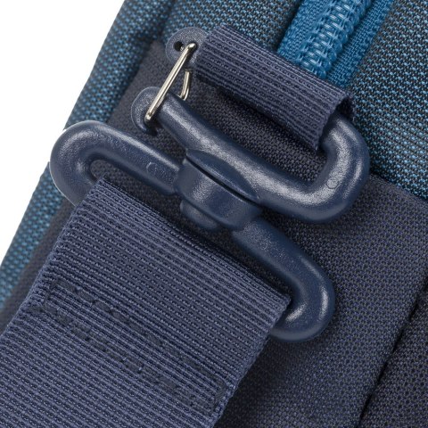 Torba do notebooka 15,6" RivaCase Suzuka granatowa 7737 Torba do notebooka 15,6" RivaCase Suzuka granatowa 7737