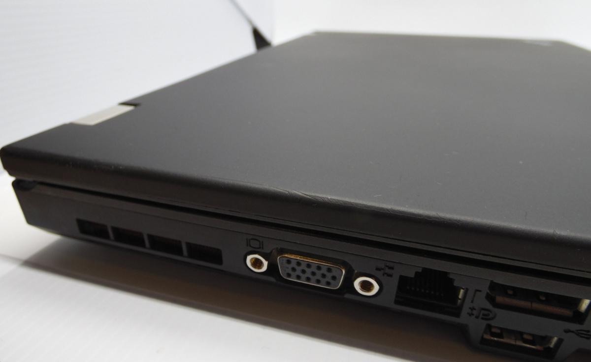 Lenovo Thinkpad T420 i7-2640M 8GB 14" 256GB SSD 1600x900 Win10 Lenovo Thinkpad T420 i7-2640M 8GB 14" 256GB SSD 1600x900 Win10