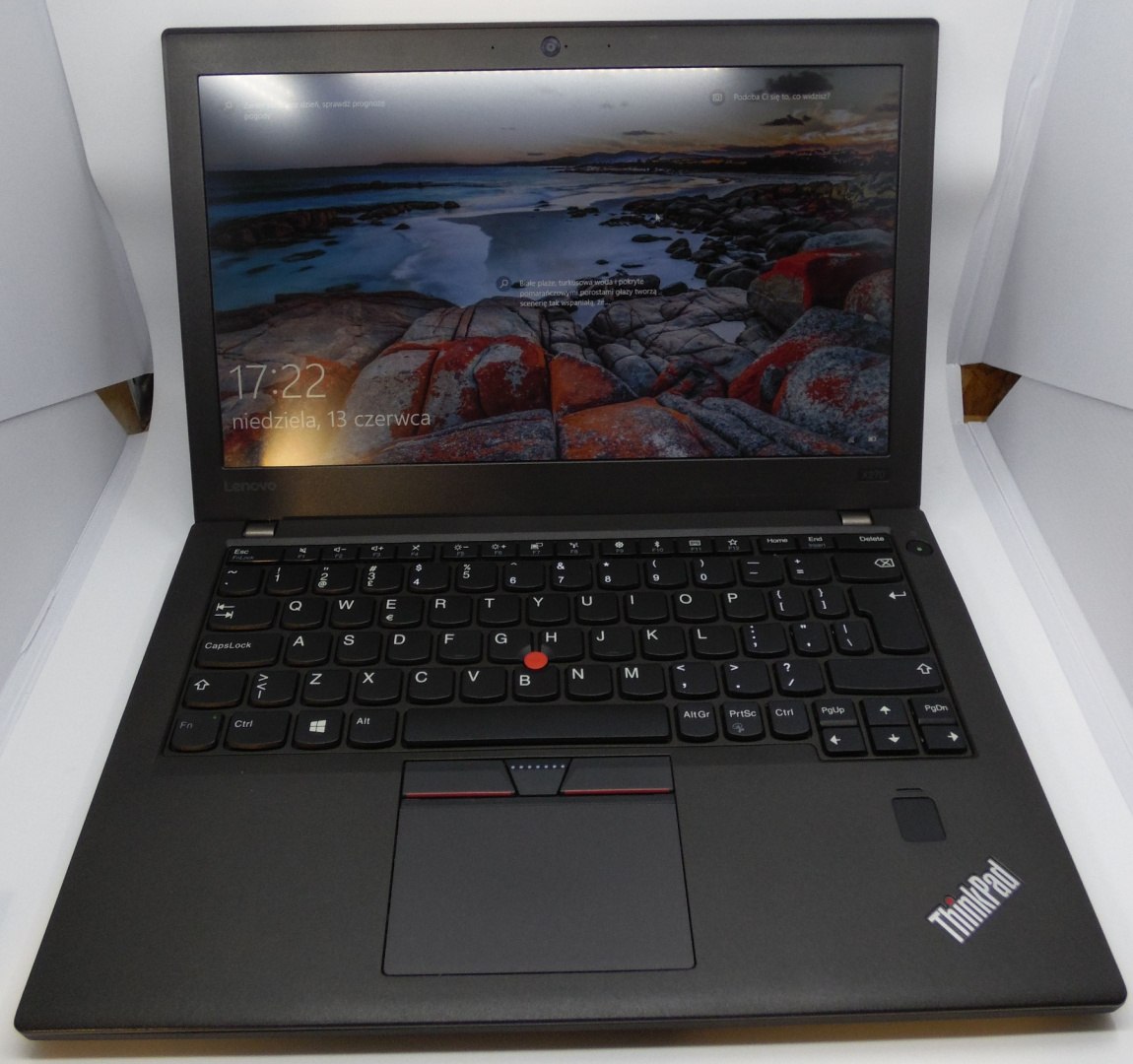 Lenovo Thinkpad X270 i3-6006U 4GB 12.5" 128GB SSD 1366x768 Win 10 Lenovo Thinkpad X270 i3-6006U 4GB 12.5" 128GB SSD 1366x768 Win 10