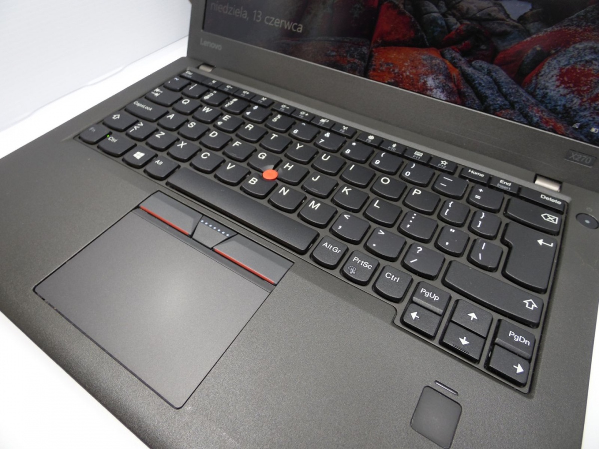 Lenovo Thinkpad X270 i3-6006U 4GB 12.5" 128GB SSD 1366x768 Win 10 Lenovo Thinkpad X270 i3-6006U 4GB 12.5" 128GB SSD 1366x768 Win 10