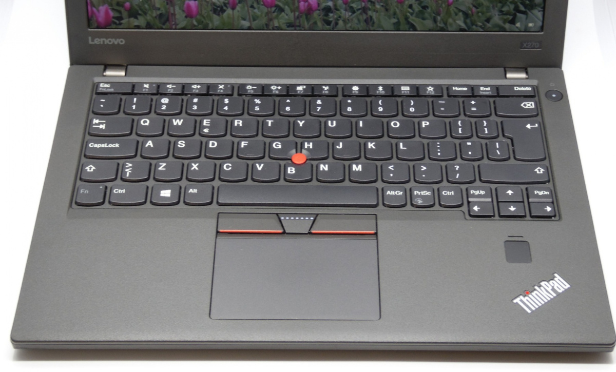 Lenovo Thinkpad X270 i3-6006U 16GB 12.5" 128GB SSD 1366x768 Win 10 Lenovo Thinkpad X270 i3-6006U 16GB 12.5" 128GB SSD 1366x768 Win 10