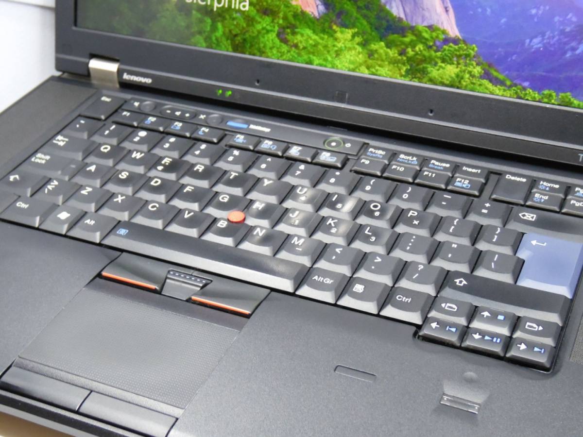 Lenovo Thinkpad T520 i5-2540M 8GB 15.6" 256GB SSD 1600x900 Win10 Lenovo Thinkpad T520 i5-2540M 8GB 15.6" 256GB SSD 1600x900 Win10