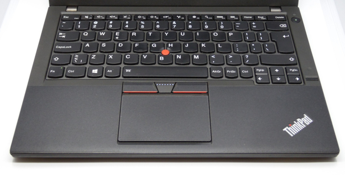 Lenovo Thinkpad X260 i5-6300U 16GB 12.5" 256GB SSD Full HD Win 10 Pro Lenovo Thinkpad X260 i5-6300U 16GB 12.5" 256GB SSD Full HD Win 10 Pro