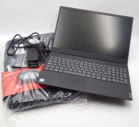 Lenovo Ideapad 15,6" S340-15IWL i5 8th/8GB/256GB/W11/FHD Lenovo Ideapad 15,6" S340-15IWL i5 8th/8GB/256GB/W11/FHD