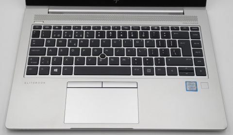 Laptop HP EliteBook 14" 840 G6 i7/32GB/512GB SSD/AMD 550X stacja i mysz Laptop HP EliteBook 14" 840 G6 i7/32GB/512GB SSD/AMD 550X stacja i mysz