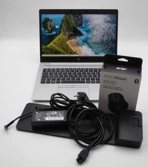Laptop HP EliteBook 14" 840 G6 i7/32GB/512GB SSD/AMD 550X stacja i mysz Laptop HP EliteBook 14" 840 G6 i7/32GB/512GB SSD/AMD 550X stacja i mysz