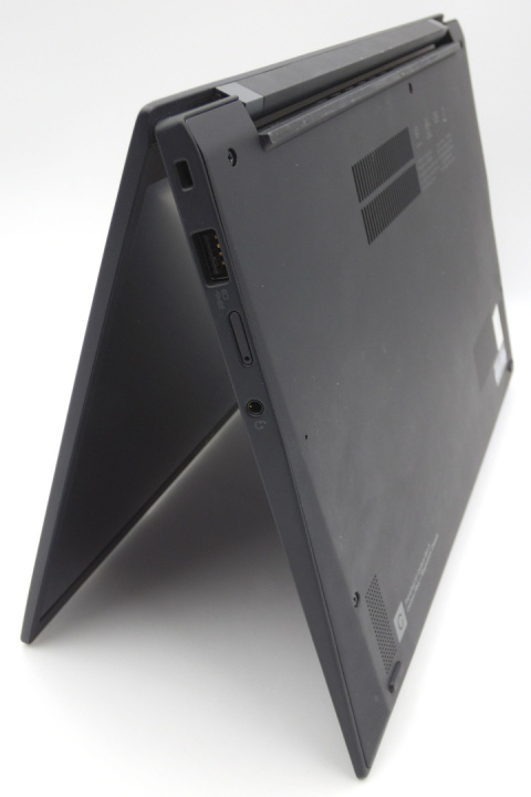 Lenovo X1 Carbon 9 gen 14" i7-1165G7/32GB/512 GB SSD/WUXGA 16:10/W11 Lenovo X1 Carbon 9 gen 14" i7-1165G7/32GB/512 GB SSD/WUXGA 16:10/W11