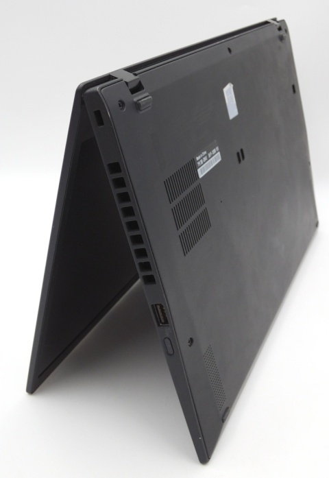 Lenovo X1 Carbon 7th 14" i5-8365U/16GB/512GB/FHD/W11 dotykowy + stacja Lenovo X1 Carbon 7th 14" i5-8365U/16GB/512GB/FHD/W11 dotykowy + stacja