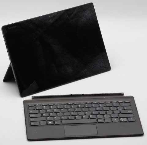 Lenovo Miix 520-12IKB 12.2" i5-8250U/8GB/256 SSD/1920x1200/W11 Lenovo Miix 520-12IKB 12.2" i5-8250U/8GB/256 SSD/1920x1200/W11