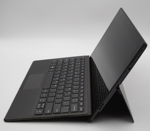 Lenovo Miix 520-12IKB 12.2" i5-8250U/8GB/256 SSD/1920x1200/W11 Lenovo Miix 520-12IKB 12.2" i5-8250U/8GB/256 SSD/1920x1200/W11