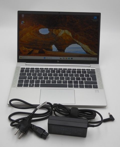 Laptop HP EliteBook 13.3" 835 G8 Ryzen Pro 5650U/32GB/256GB SSD/W11