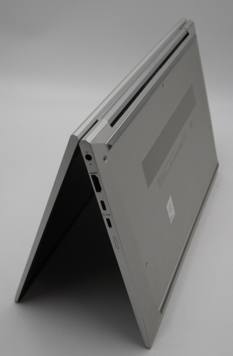 Laptop HP EliteBook 13.3" 835 G8 Ryzen Pro 5650U/32GB/256GB SSD/W11