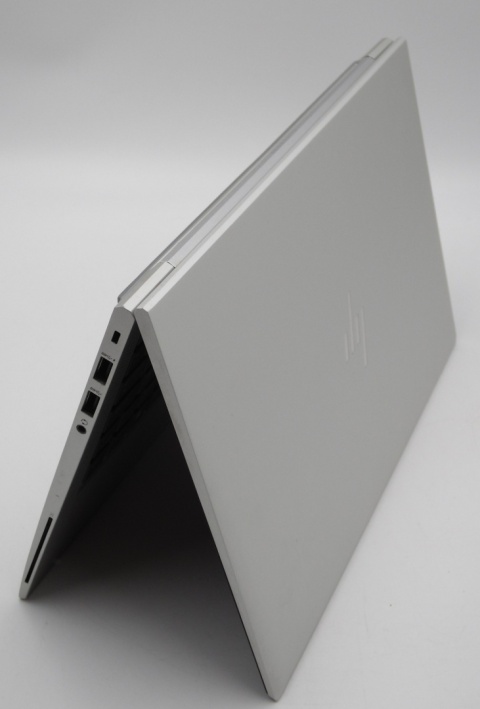 Laptop HP EliteBook 13.3" 835 G8 Ryzen Pro 5650U/32GB/256GB SSD/W11